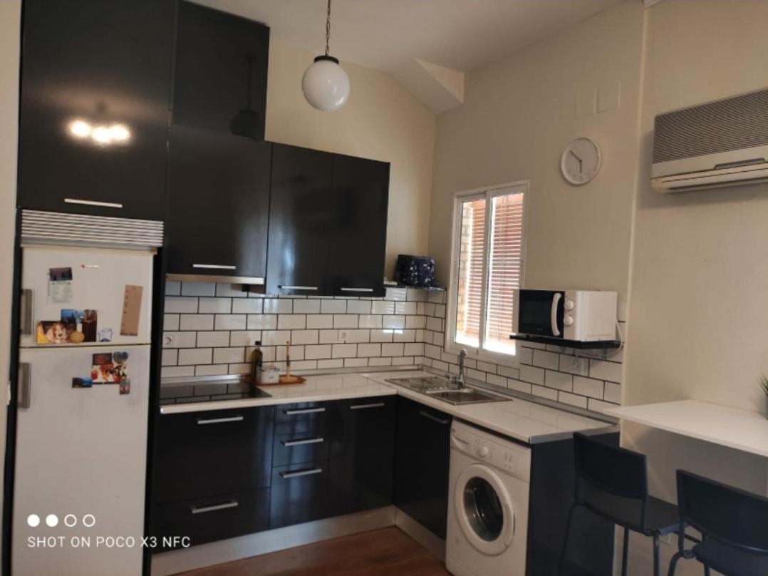 Precioso Apartamento En El Corazon De Triana Севилья Экстерьер фото